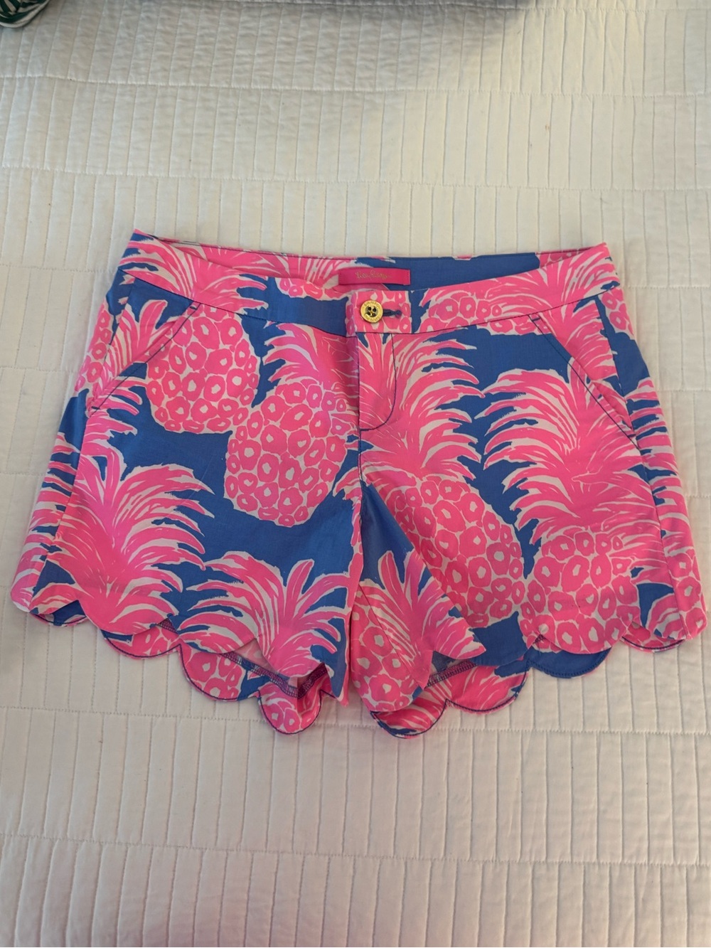 Lilly Pulitzer Pink & Blue Pineapple Scalloped Hem Shorts